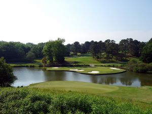 Golden Horseshoe (Gold) 12th And 16th Greens